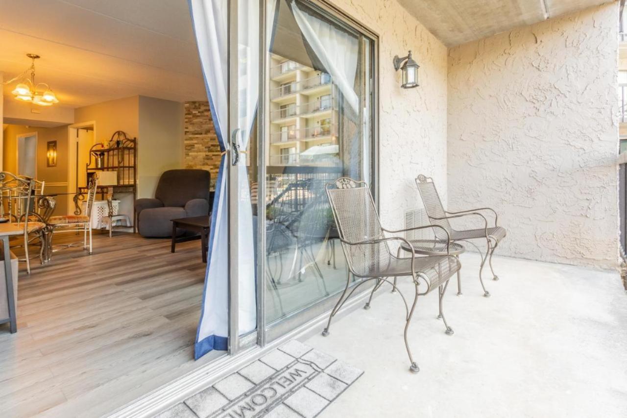 Family Bear Condos, Full King Suite, Kitchen, Pool Access Unit 103 Гатлинбург Экстерьер фото